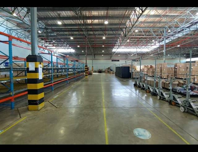 6,000M² WAREHOUSE TO LET IN RIVERHORSE VALLEY